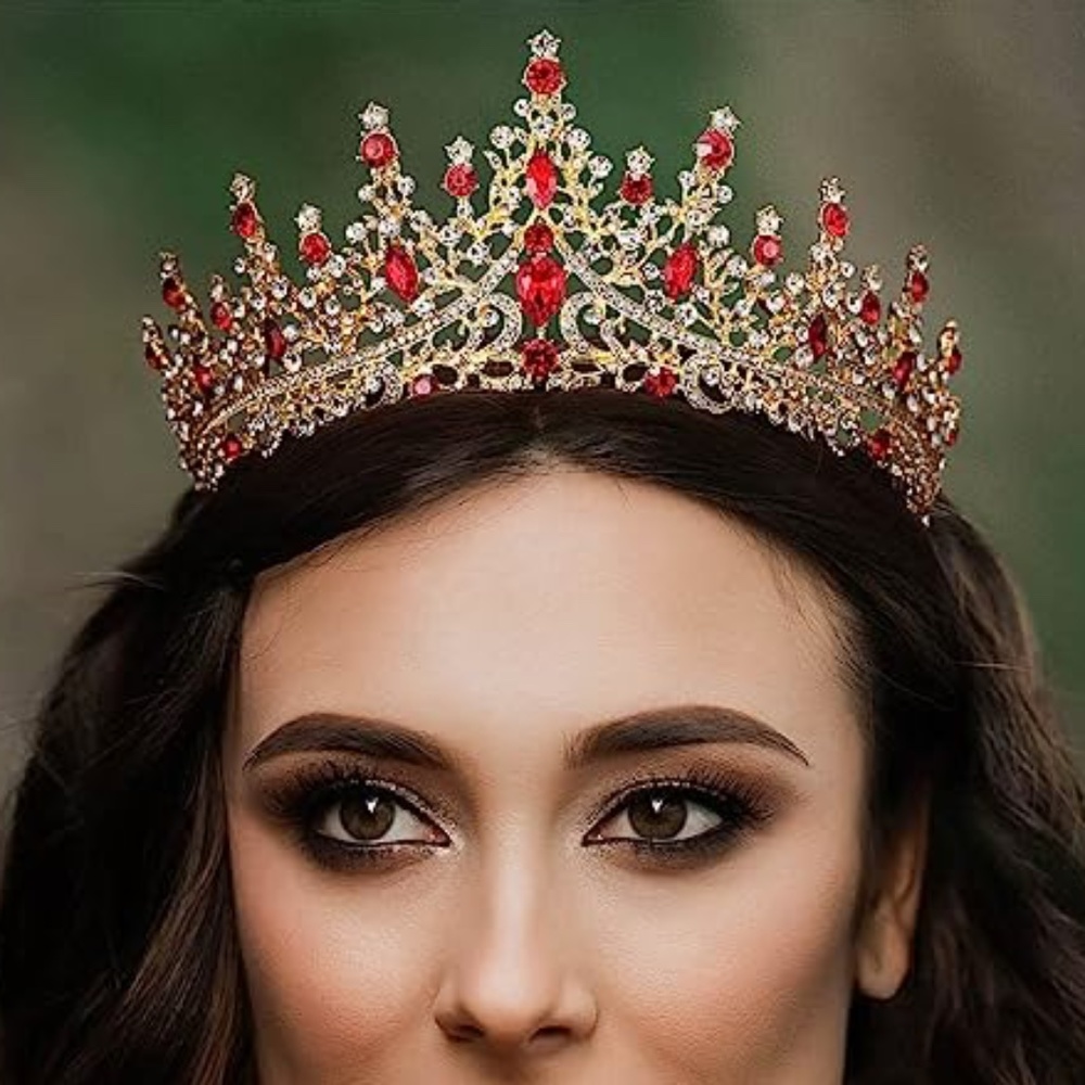 Wedding Crown Tiara - Picture 10 of 15